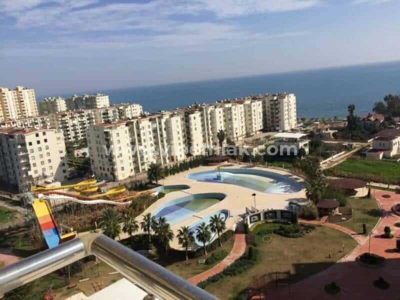 LİPARİS GLİNDRES SİTESİNDE SATILIK YAZLIK DAİRE