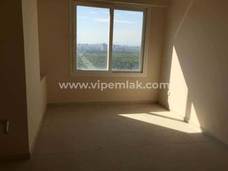 LİPARİS GLİNDRES SİTESİNDE SATILIK YAZLIK DAİRE