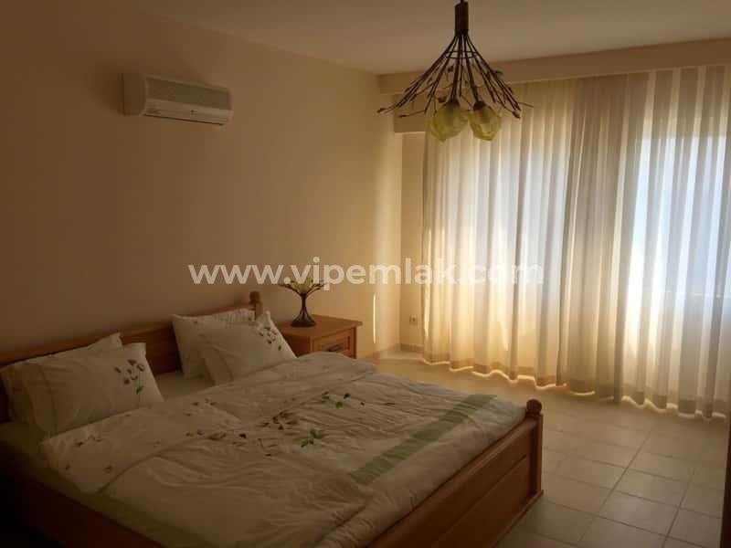 LİPARİS 3 SİTESİNDE SATILIK YAZLIK 4+1 DAİRE
