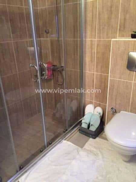 LİPARİSPARK SİTESİNDE SATILIK YAZLIK