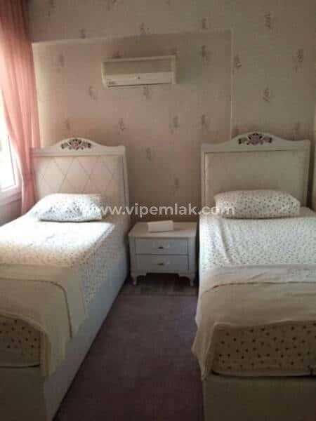 LİPARİSPARK SİTESİNDE SATILIK YAZLIK