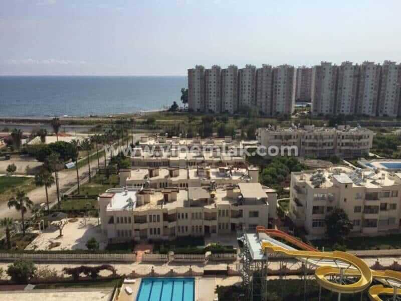 LİPARİSPARK SİTESİNDE SATILIK YAZLIK