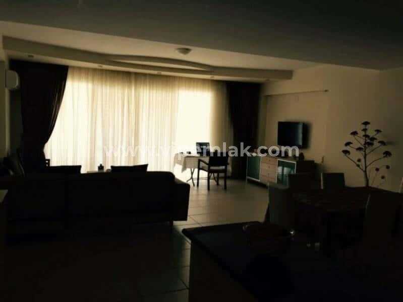 MERSİN ERDEMLİ QUEENABA SİTESİNDE SATILIK YAZLIK