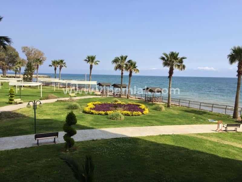 MERSİN ERDEMLİ KARGIPINARI QUEENABA SİTESİNDE SATILIK YAZLIK