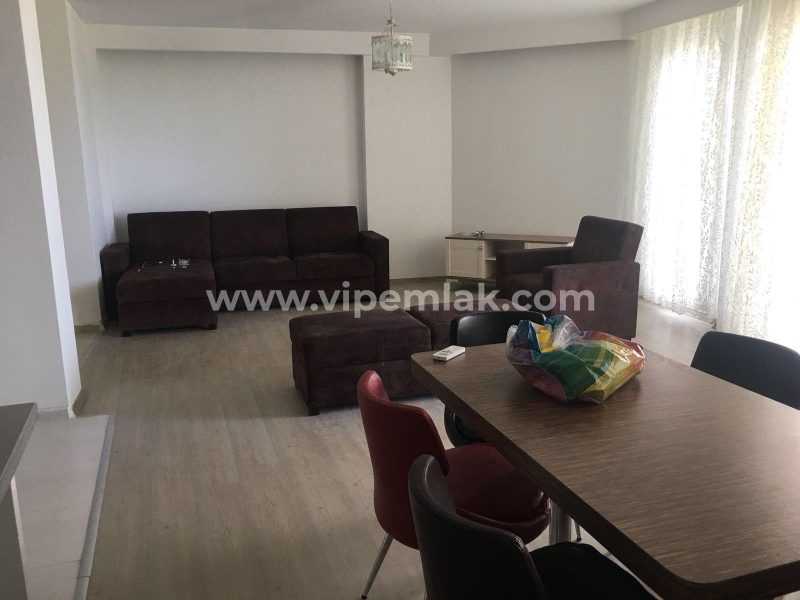 MERSİN ÇEŞMELİ NİRA HOLİDAY SİTESİNDE KİRALIK YAZLIK DAİRE
