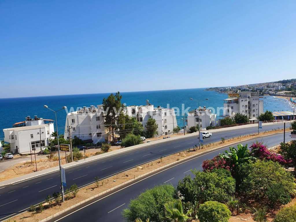 ERDEMLİ AYAŞ KUMSAL TEPE SİTESİNDE SATILIK YAZLIK DAİRE SAHİBİNDEN DAHA UYGUN