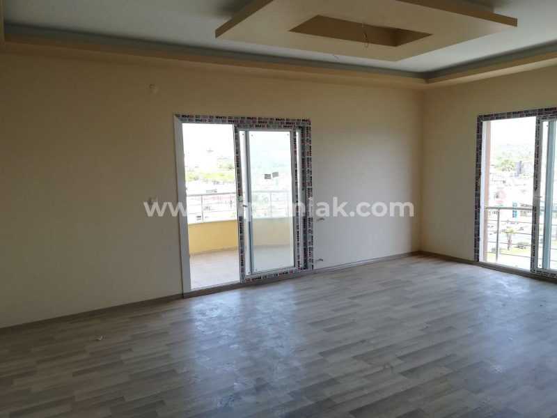 MERSİN ERDEMLİ ARPAÇBAHŞİŞ DENGBAŞ APARTMANINDA SATILIK DAİRE