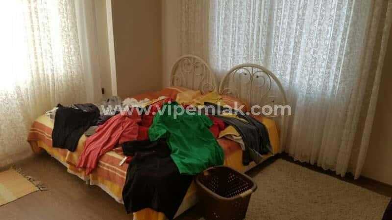 MERSİN ERDEMLİ MERKEZ ÇİÇEK APARTMANINDA SATILIK DAİRE