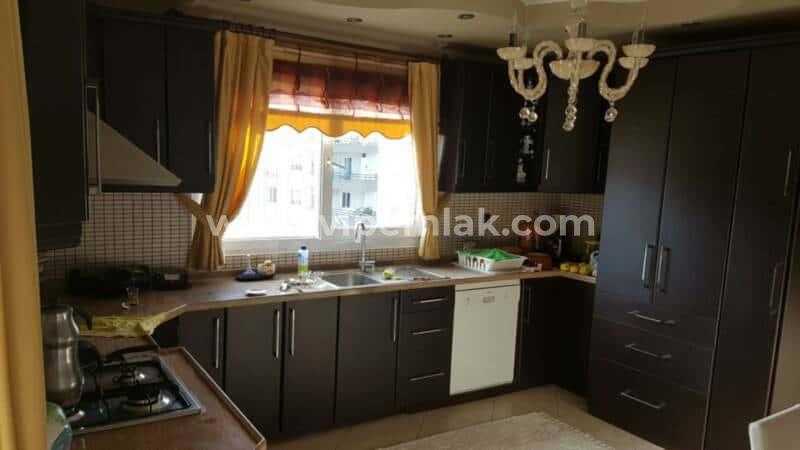 MERSİN ERDEMLİ MERKEZ ÇİÇEK APARTMANINDA SATILIK DAİRE