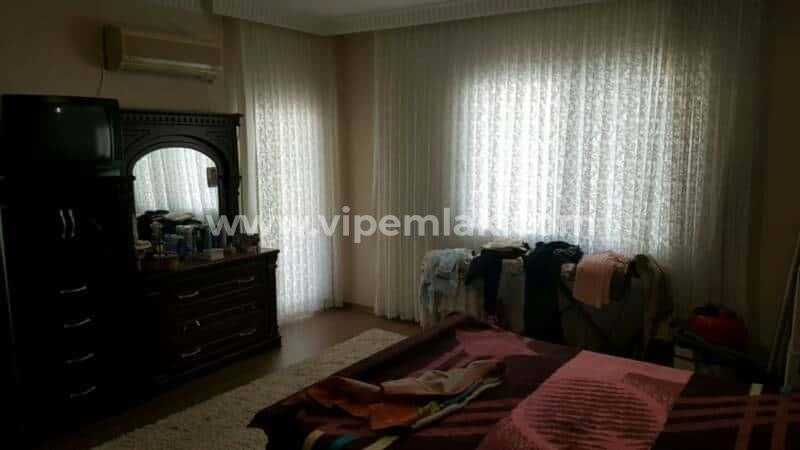 MERSİN ERDEMLİ MERKEZ ÇİÇEK APARTMANINDA SATILIK DAİRE