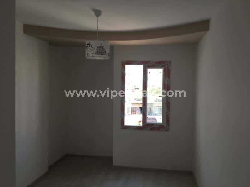 MERSİN ERDEMLİ ANAYOL KENARINDA SATILIK SIFIR DAİRE