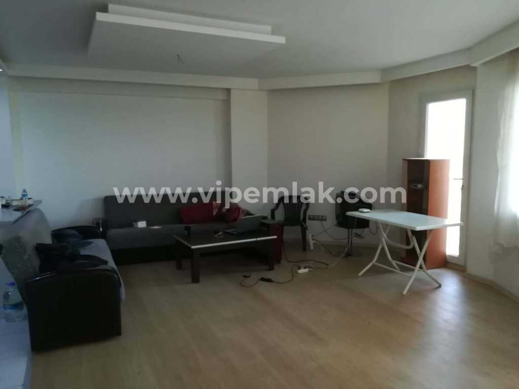 MERSİN ERDEMLİ ÇEŞMELİ NİRA HOLİDAY SİTESİNDE SATILIK YAZLIK