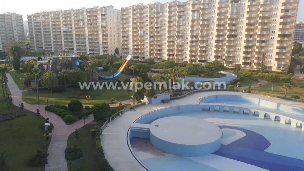 MERSİN ERDEMLİ QUEENABA SİTESİ SATILIK YAZLIK DAİRE