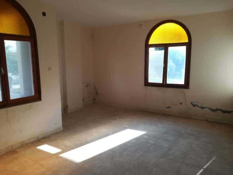 ÇEŞMELİ EFTELYA SİTESİNDE DENİZE SIFIR SATILIK 3+1 YAZLIK DAİRE