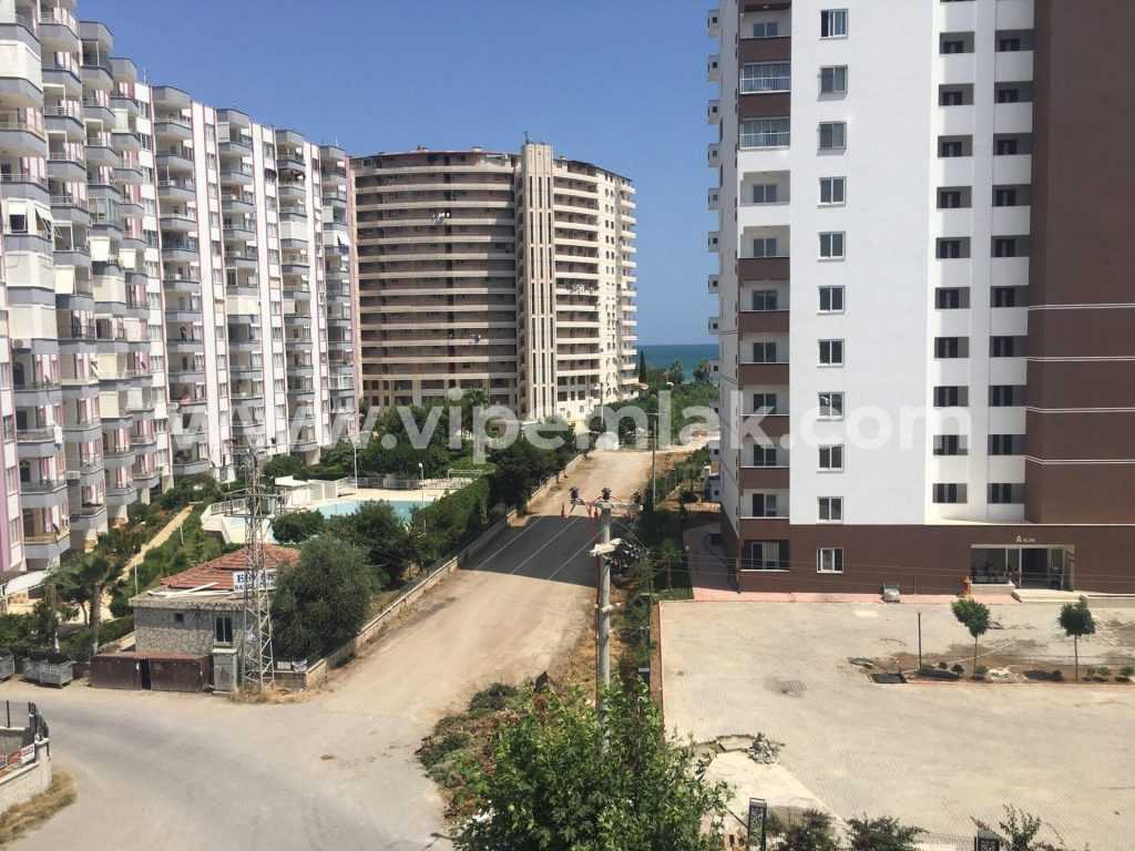 ERDEMLİ ARPAÇBAHŞİŞ BELDEKUM SİTESİNDE SATILIK YAZLIK DAİRE