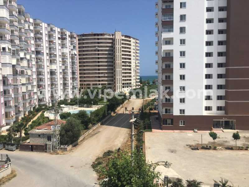 ERDEMLİ ARPAÇBAHŞİŞ BELDEKUM SİTESİNDE SATILIK YAZLIK DAİRE