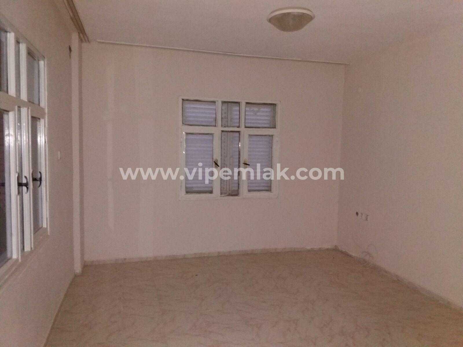 ERDEMLİ AVGADI YAYLASINDA KİRALIK SEZONLUK YAYLA EVİ VİPGAYRİMENKUL