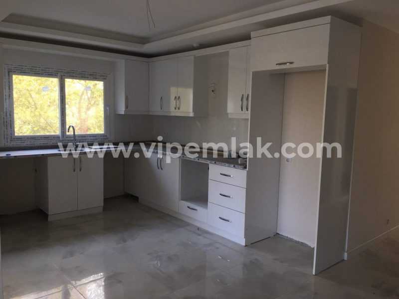 MERSİN’İN GÖZDE TATİL BÖLGELERİNDEN ARPAÇBAHŞİŞ’TE SATILIK 3+1 YAZLIK DAİRE