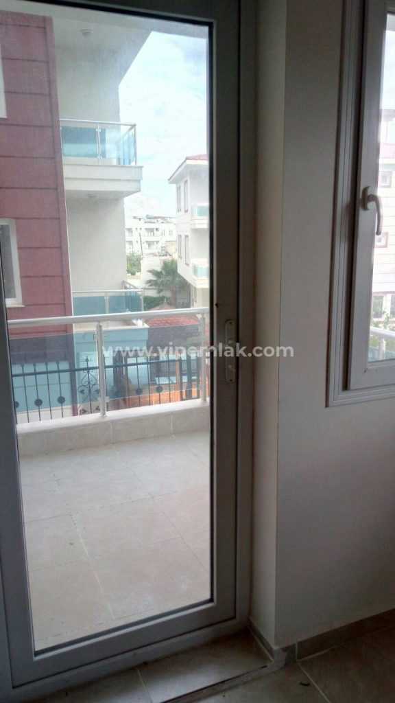 MERSİN AYAŞ KOMŞUPARK KONAKLARINDA SATILIK YAZLIK DAİRE