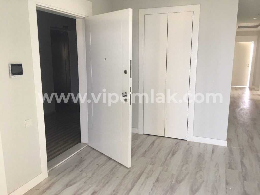 MERSİN ERDEMLİ BULVAR YEŞİLYURT SİTESİNDE SATILIK SIFIR DAİRE