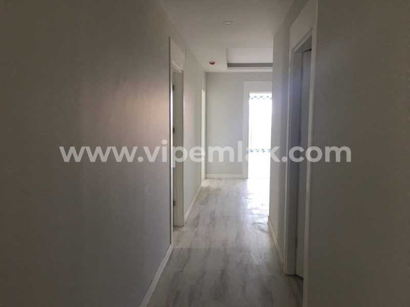 MERSİN ERDEMLİ BULVAR YEŞİLYURT SİTESİNDE SATILIK SIFIR DAİRE