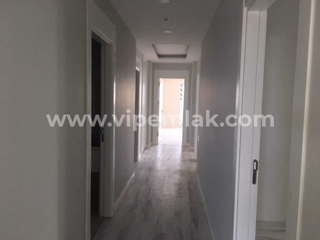MERSİN ERDEMLİ BULVAR YEŞİLYURT SİTESİNDE SATILIK SIFIR DAİRE