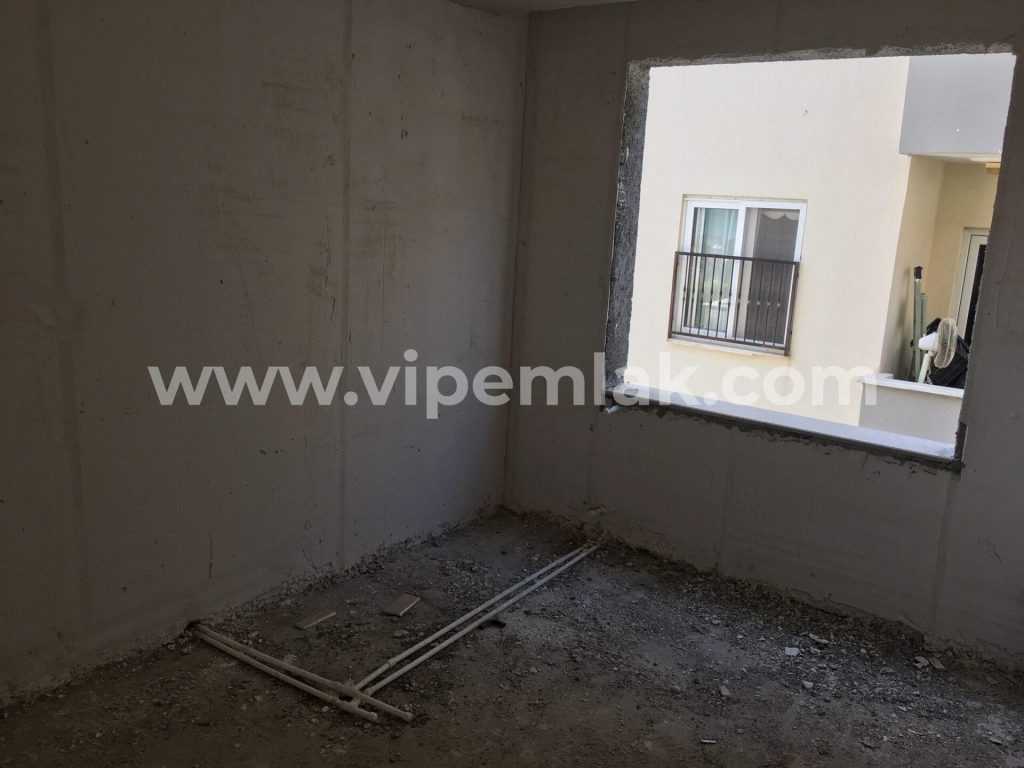 MERSİN ERDEMLİ ÇDE İNŞAATTA SATILIK DAİRE
