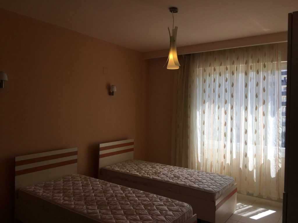 MERSİN ÇEŞMELİ LİPARİS 5 SİTESİNDE EŞYALI SATILIK YAZLIK DAİRE
