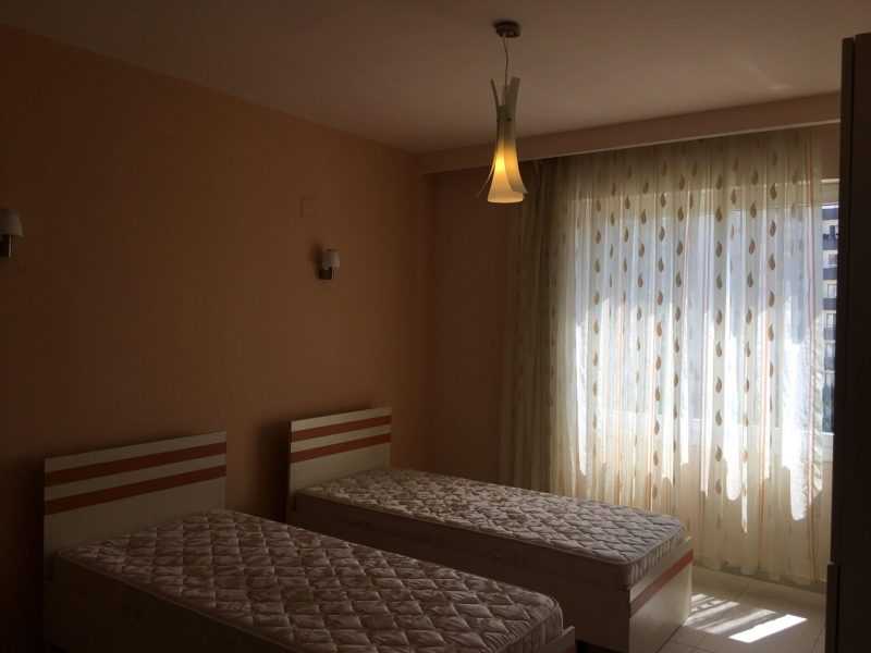 MERSİN ÇEŞMELİ LİPARİS 5 SİTESİNDE EŞYALI SATILIK YAZLIK DAİRE