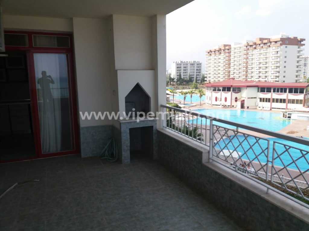 MERSİN KARGIPINARI LİPARİS SUNLİFE SİTESİNDE SATILIK YAZLIK DAİRE
