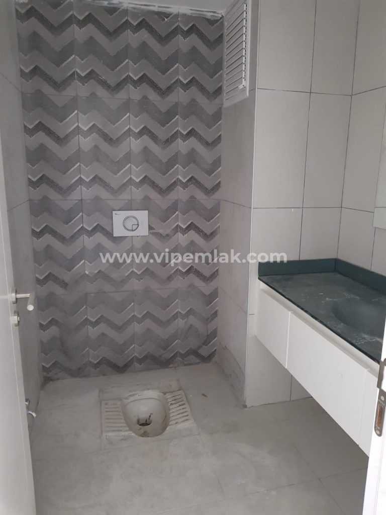 MERSİN ERDEMLİ BULVAR YEŞİLYURT SİTESİNDE SATILIK DAİRE