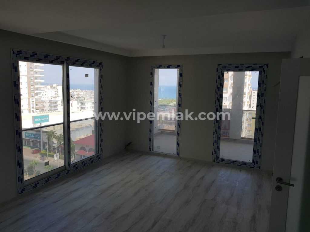 MERSİN ERDEMLİ BULVAR YEŞİLYURT SİTESİNDE SATILIK DAİRE