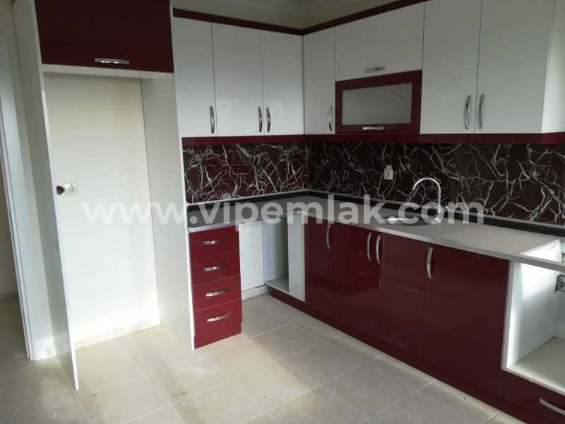 MERSİN ERDEMLİ ÇEŞMELİ BOTAN ÇAĞLAYAN APARTMANINDA SATILIK DAİRE