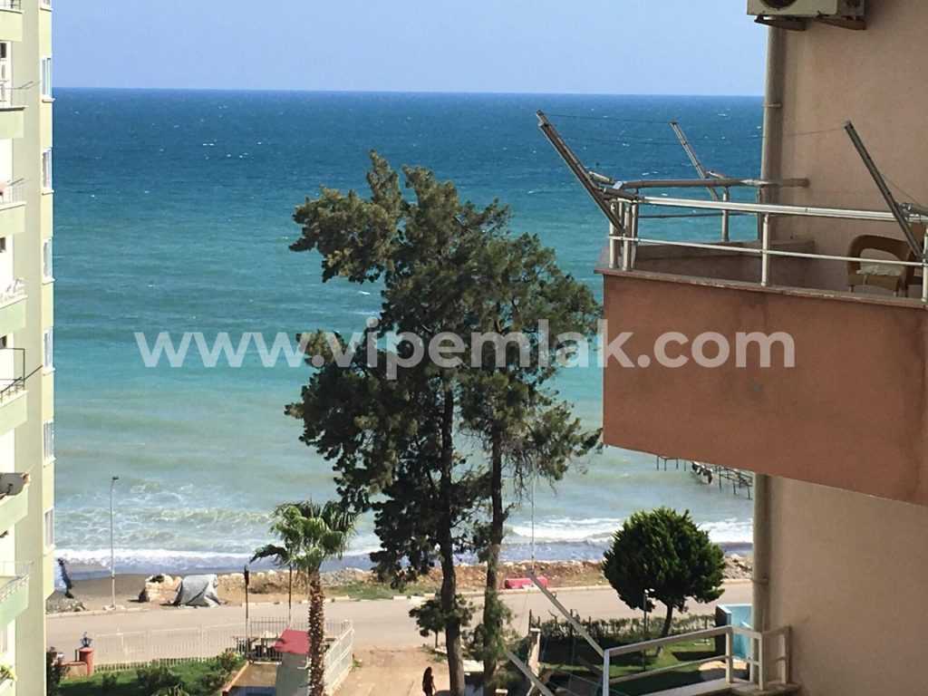 MERSİN TÖMÜK OKALİPTUSPARK SİTESİNDE SATILIK YAZLIK DAİRE