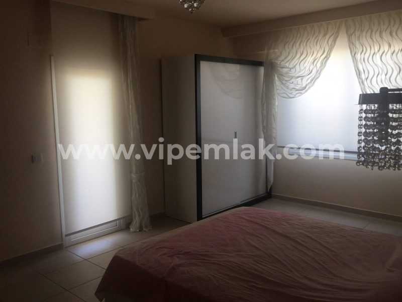 MERSİN ÇEŞMELİ LİPARİS 5 SİTESİNDE EŞYALI SATILIK YAZLIK DAİRE
