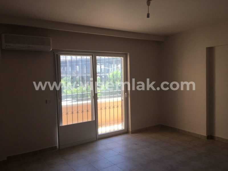 MERSİN ÇEŞMELİ LİPARİS 3 SİTESİNDE SATILIK YAZLIK DAİRE