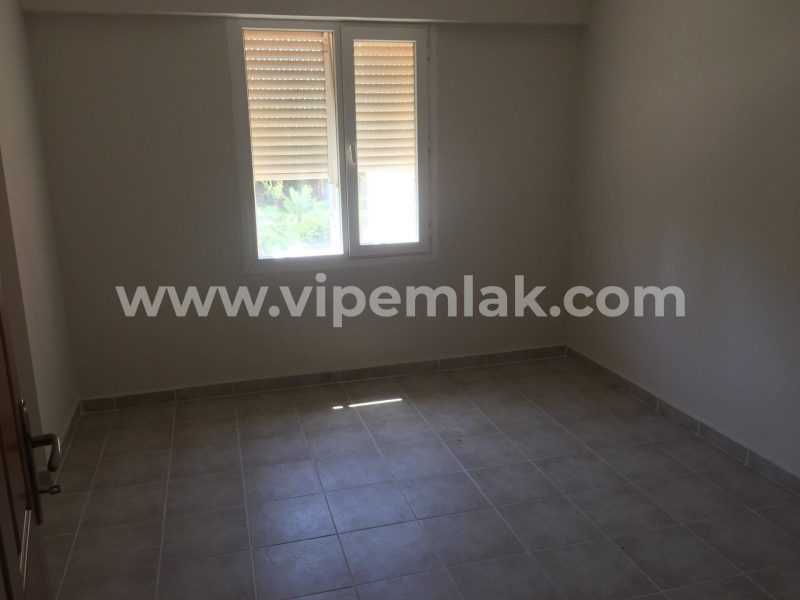 MERSİN ÇEŞMELİ LİPARİS 3 SİTESİNDE SATILIK YAZLIK DAİRE