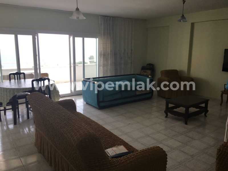 MERSİN TÖMÜK CLUP LİDO SİTESİNDE SATILIK YAZLIK DAİRE