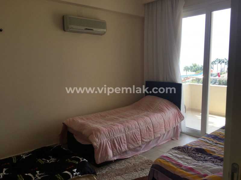 MERSİN KARGIPINARI QUEENABA SİTESİNDE KİRALIK YAZLIK DAİRE