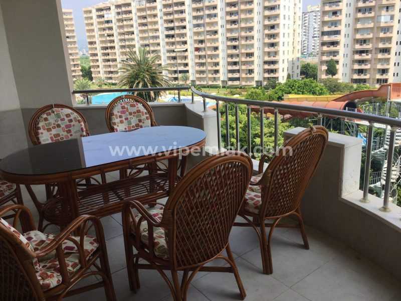 MERSİN KARGIPINARI QUEENABA SİTESİNDE KİRALIK YAZLIK DAİRE
