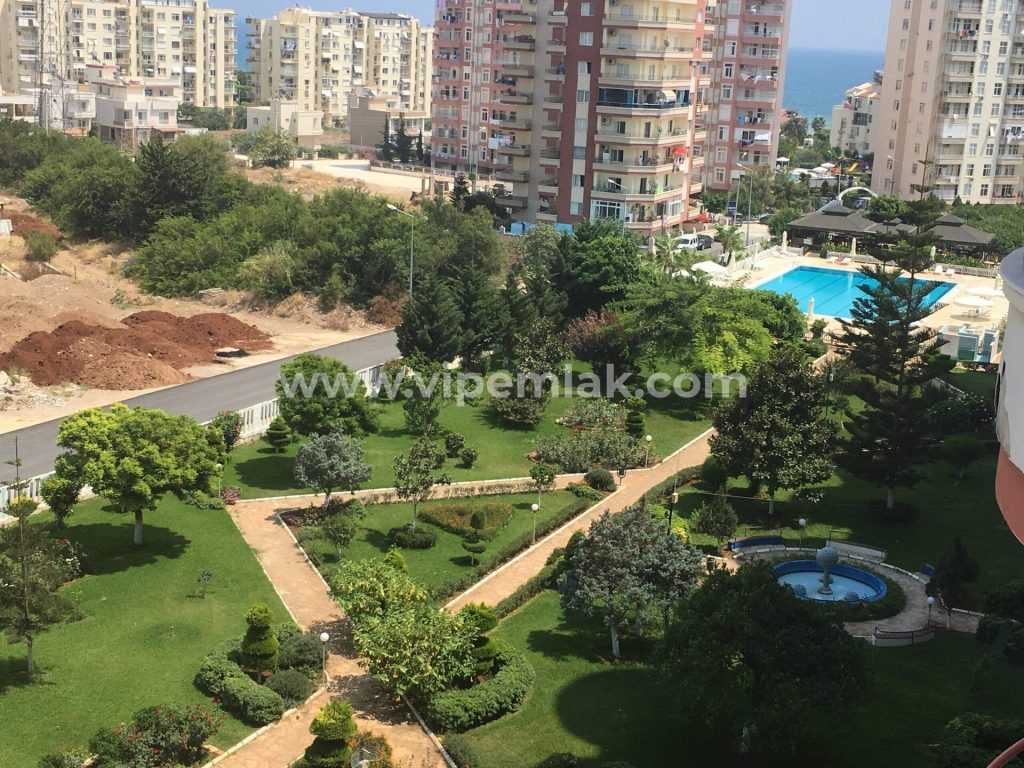 Mersin Tömük Üzmez Tatil Sitesinde Eşyalı Satılık Yazlık Daire