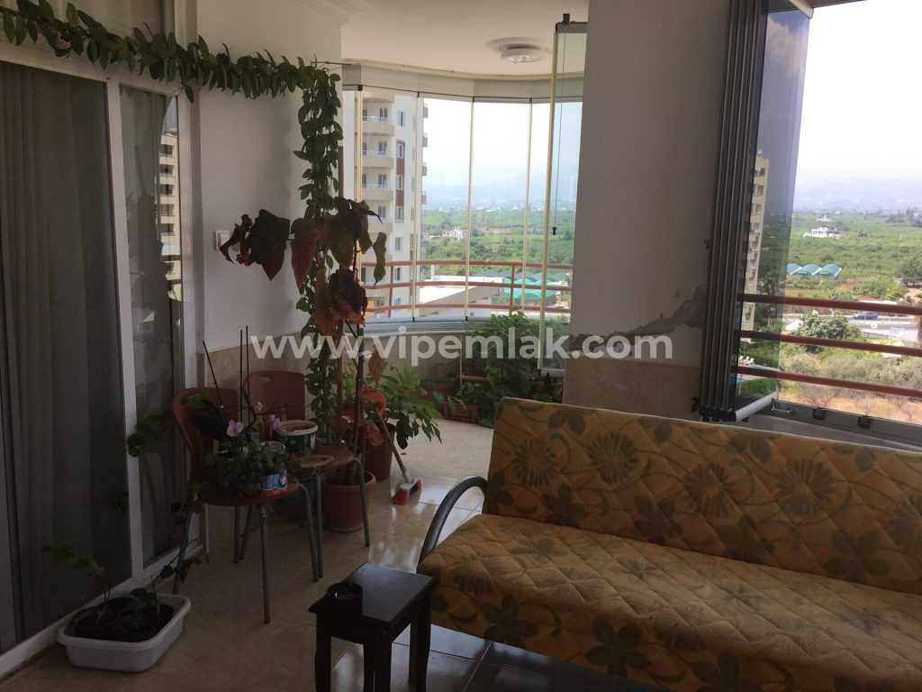 Mersin Tömük Üzmez Tatil Sitesinde Eşyalı Satılık Yazlık Daire
