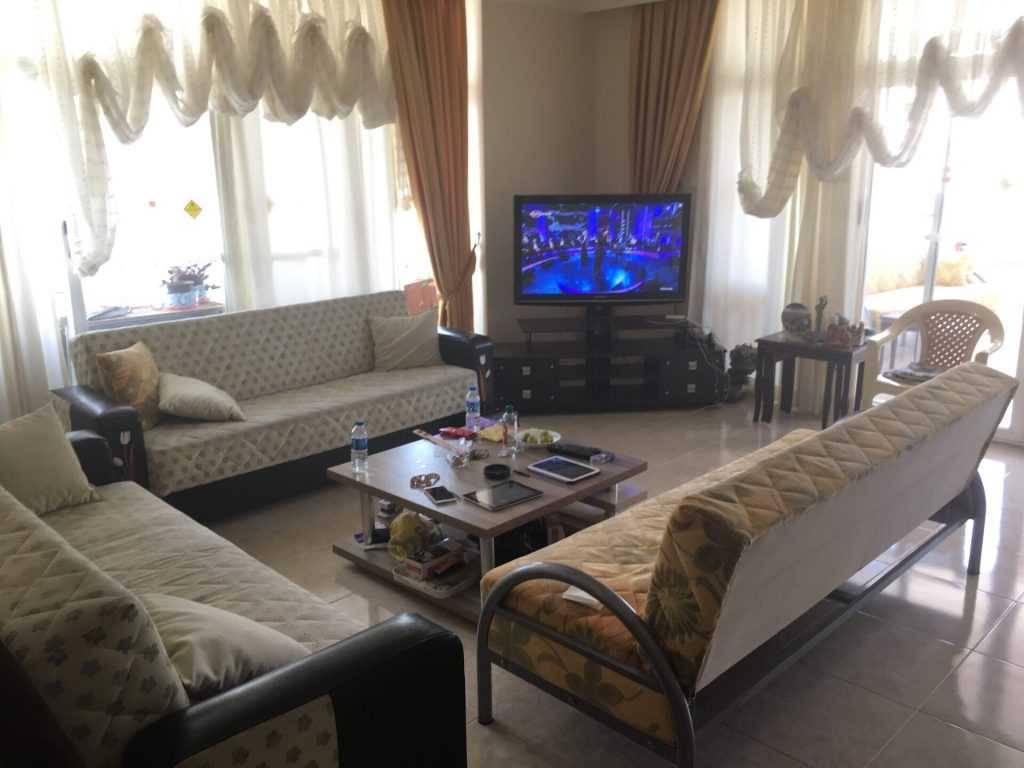 Mersin Tömük Üzmez Tatil Sitesinde Eşyalı Satılık Yazlık Daire