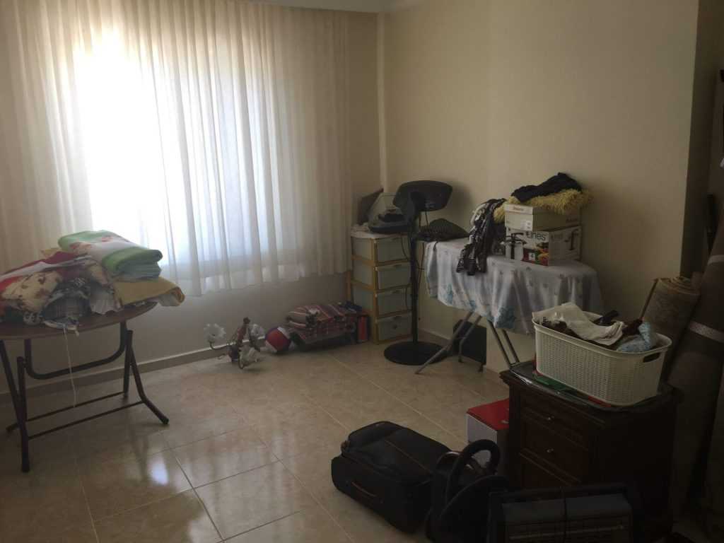 Mersin Tömük Üzmez Tatil Sitesinde Eşyalı Satılık Yazlık Daire