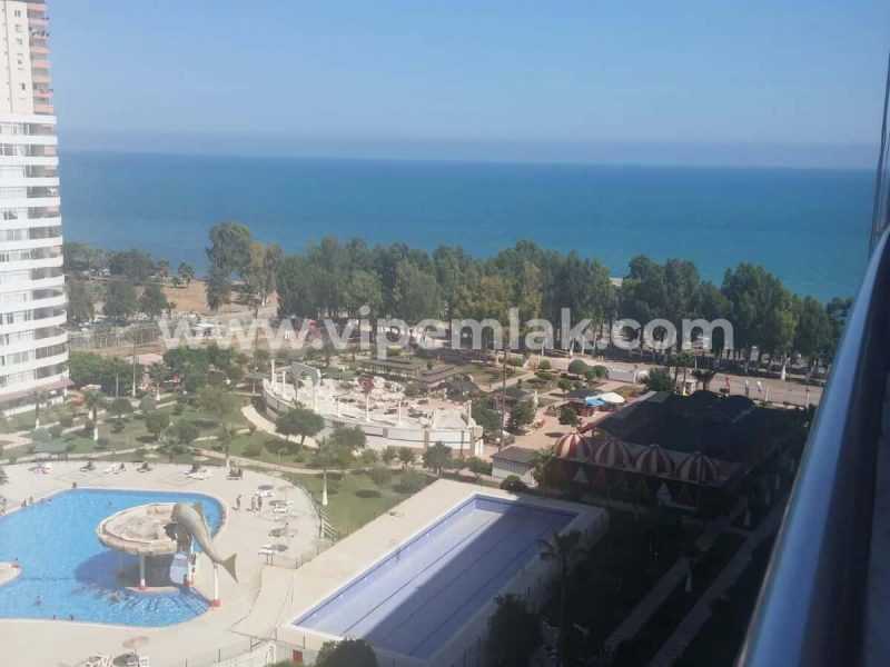 MERSİN TÖMÜK DOĞAN AQUAPARK SİTESİNDE KİRALIK YAZLIK