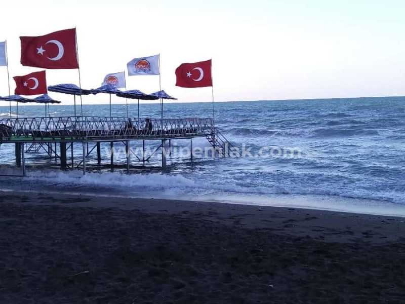 MERSİN TÖMÜK DOĞAN AQUAPARK SİTESİNDE KİRALIK YAZLIK