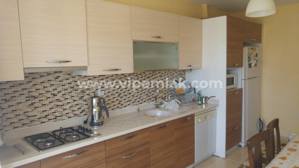 ERDEMLİ  CADDE ÜZERİ MASRAFSIZ ASANSÖRLÜ 3+1 SATILIK DAİRE