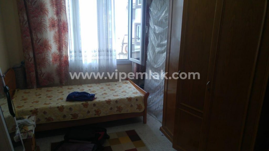 ERDEMLİ  CADDE ÜZERİ MASRAFSIZ ASANSÖRLÜ 3+1 SATILIK DAİRE