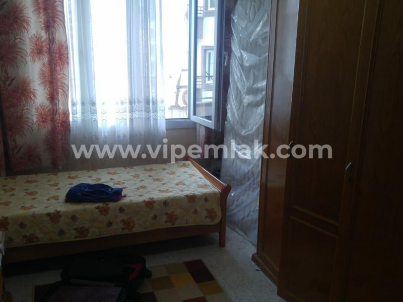 ERDEMLİ CADDE ÜZERİ MASRAFSIZ ASANSÖRLÜ 3+1 SATILIK DAİRE
