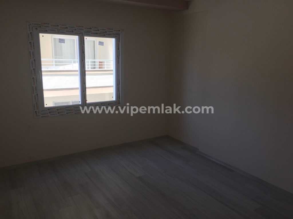 Erdemli Anadolu Lisesi Civarı Satılık 2+1 Kuzey Batı Cepheli 120 m2 1.KAT 165.000 TL_6 ERDEMLİ ANADOLU LİSESİ CİVARI UYGUN FİYATTA SATILIK DAİRELER